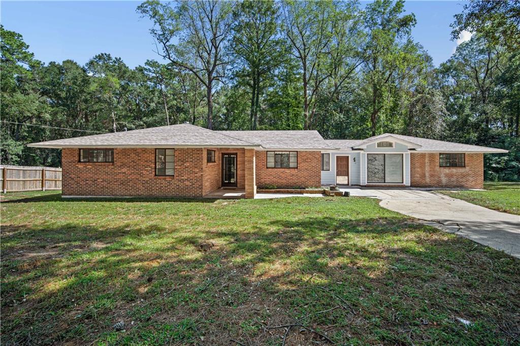 3321 Fairfield Road — photo
