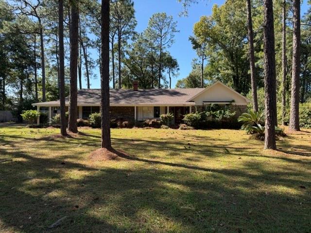 960 Abilene Drive W — photo