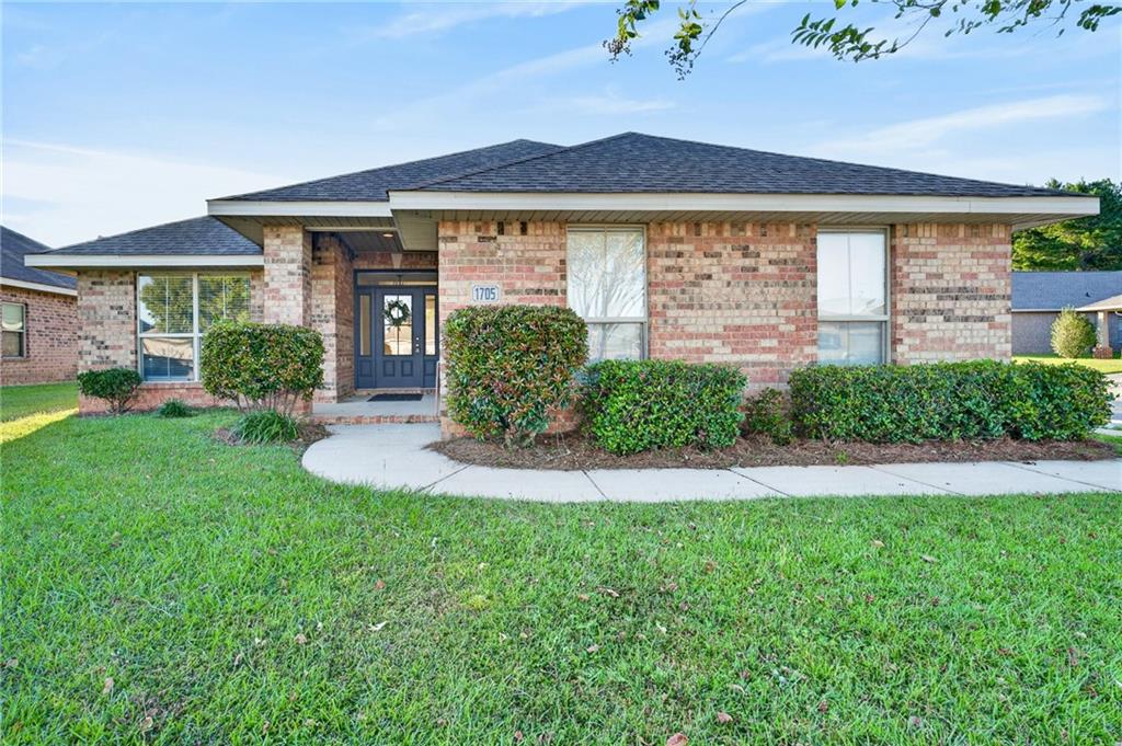 1705 Arcadia Drive — photo