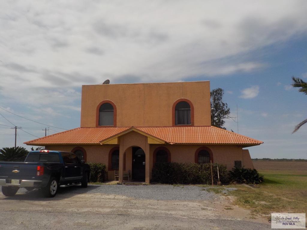 13785 FM 3067 — photo