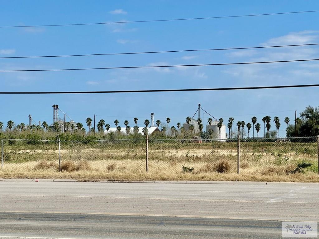 1015 FM 1015, Progreso Lakes, TX 78596 — photo 3
