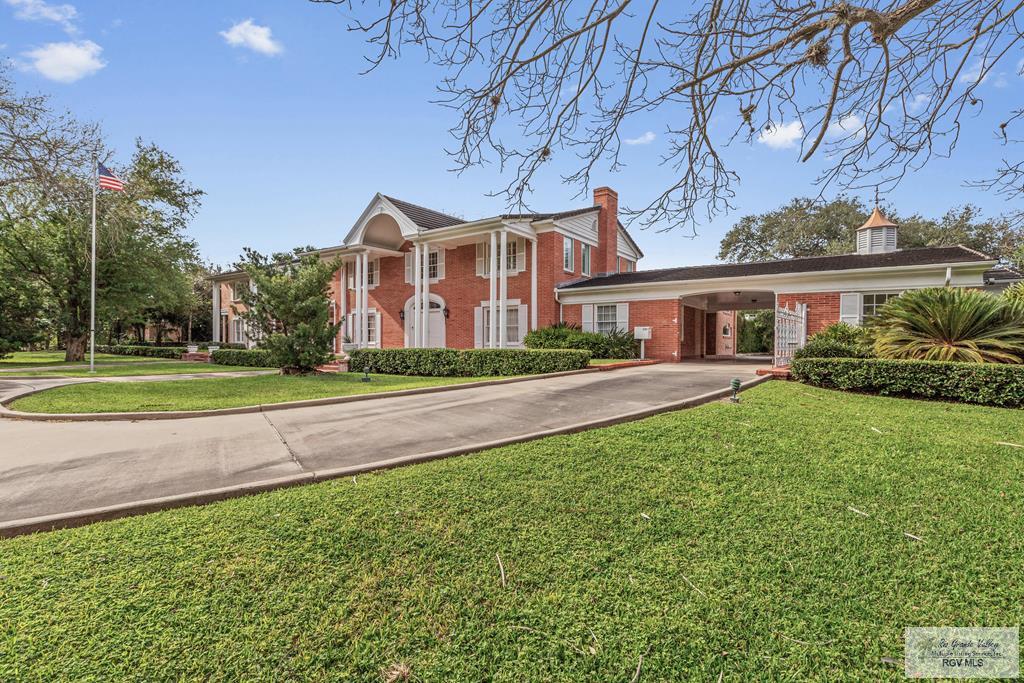2301 Riverside Dr. — photo