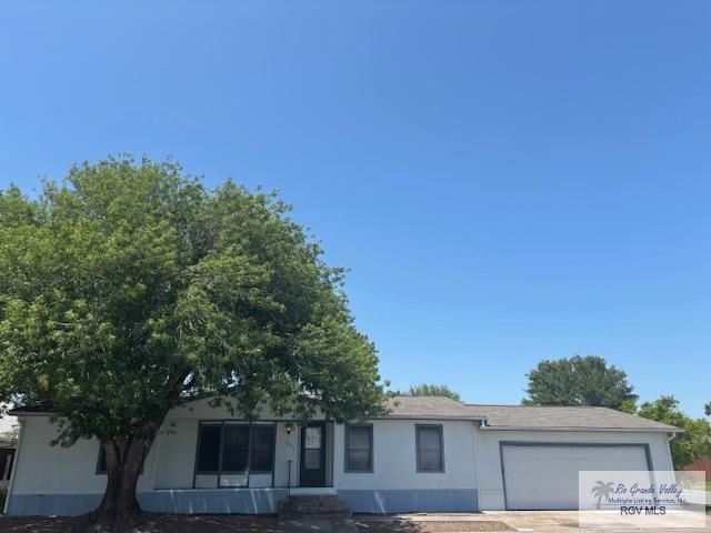 175 Willow Ct — photo