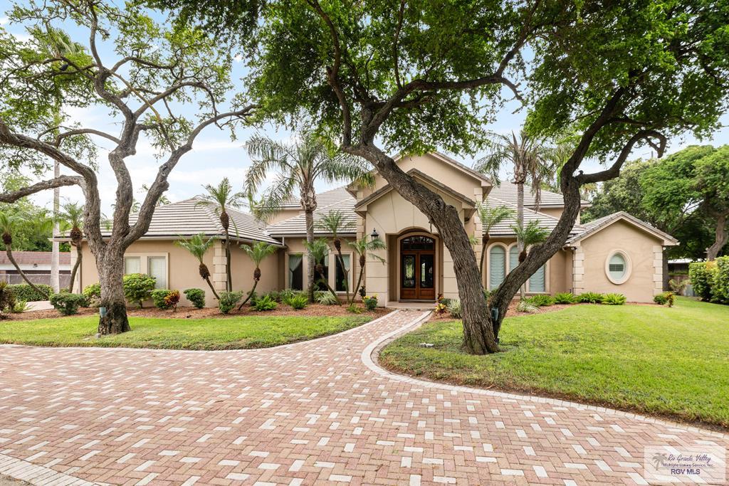 245 Calle Jacaranda — photo