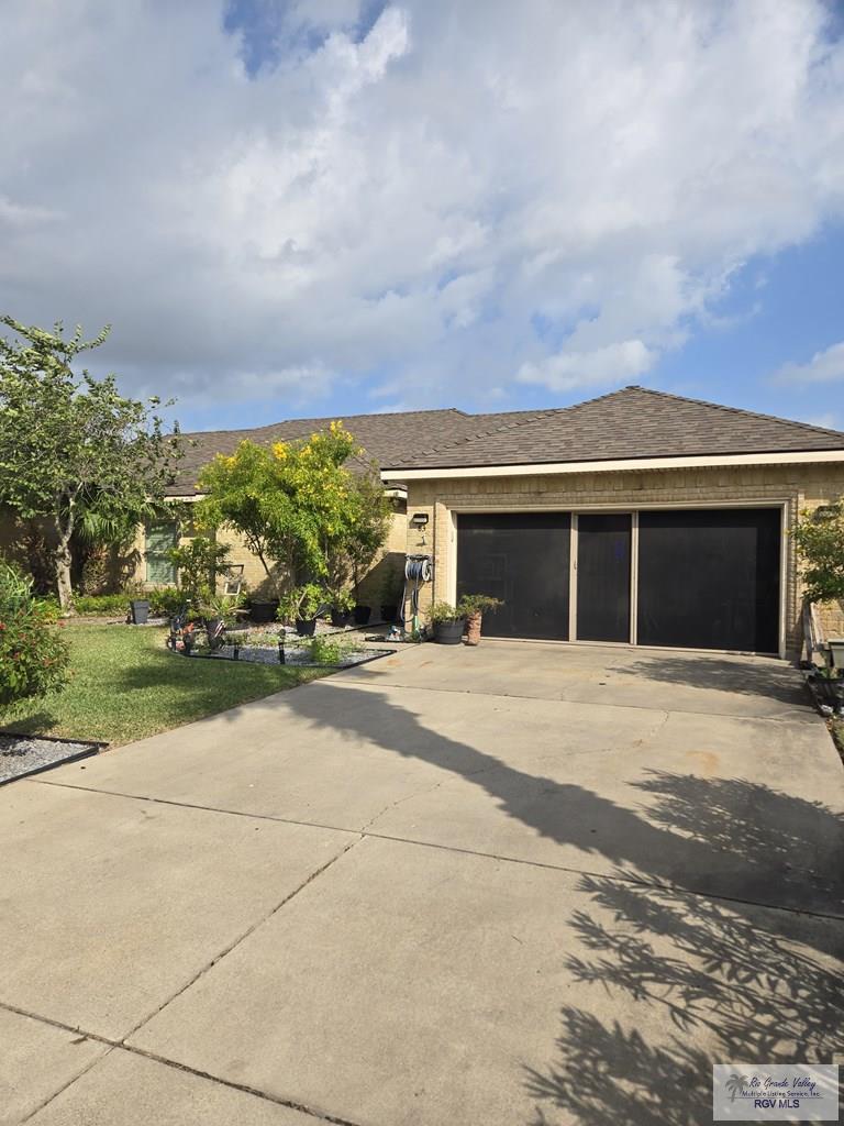 83 Torrey Pines — photo