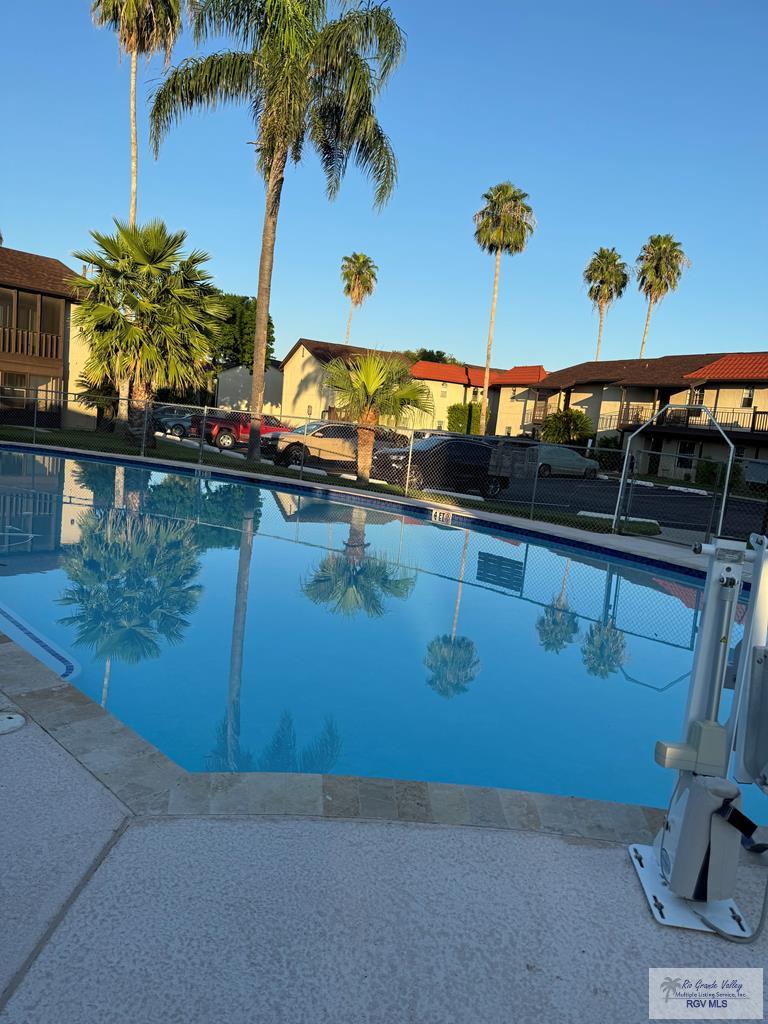 1001 Golf Course Drive — photo