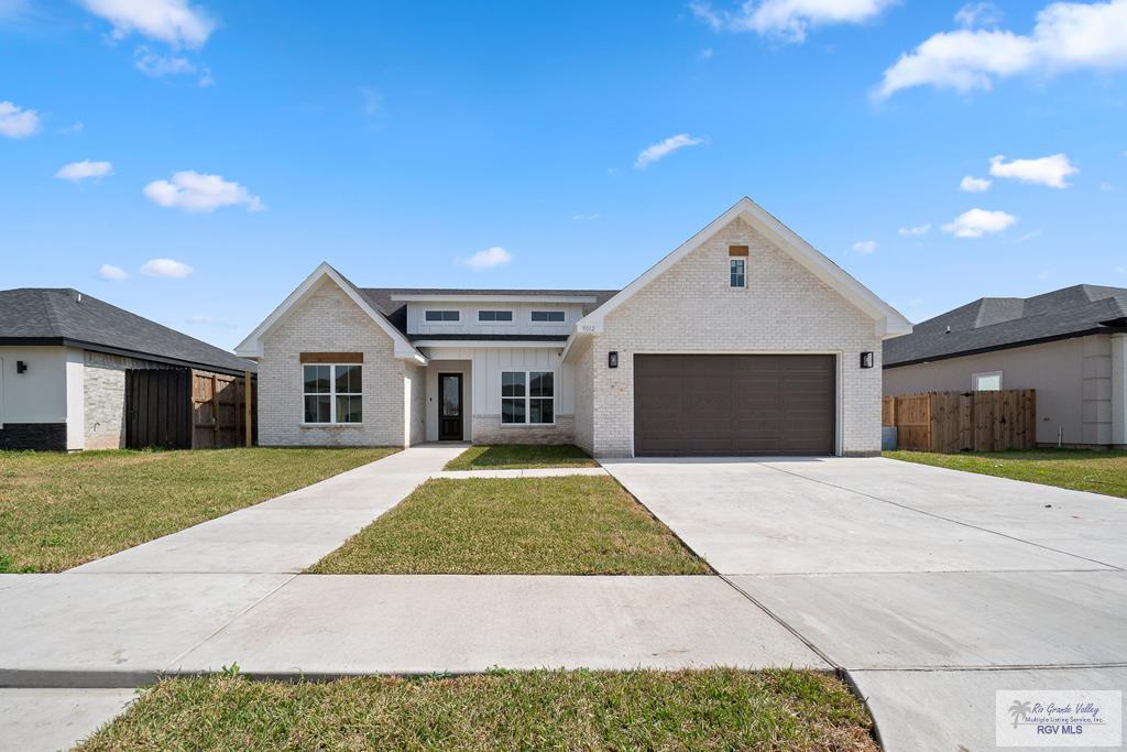 9012 New Orleans Ct. — photo