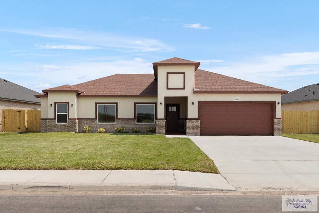 18010 Green Jay Dr — photo
