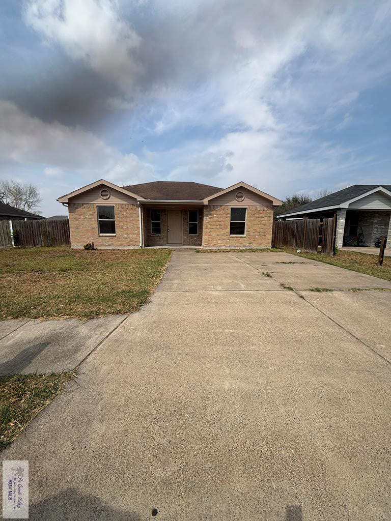 3901 Conners Drive — photo