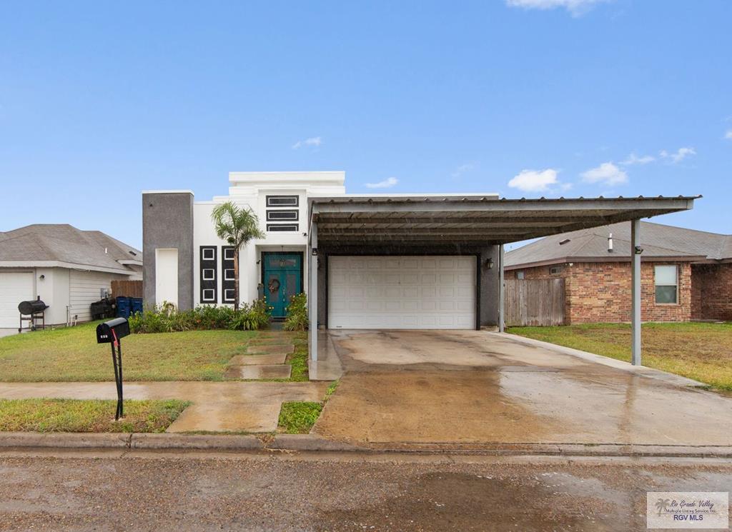717 Alexandria Ave. — photo
