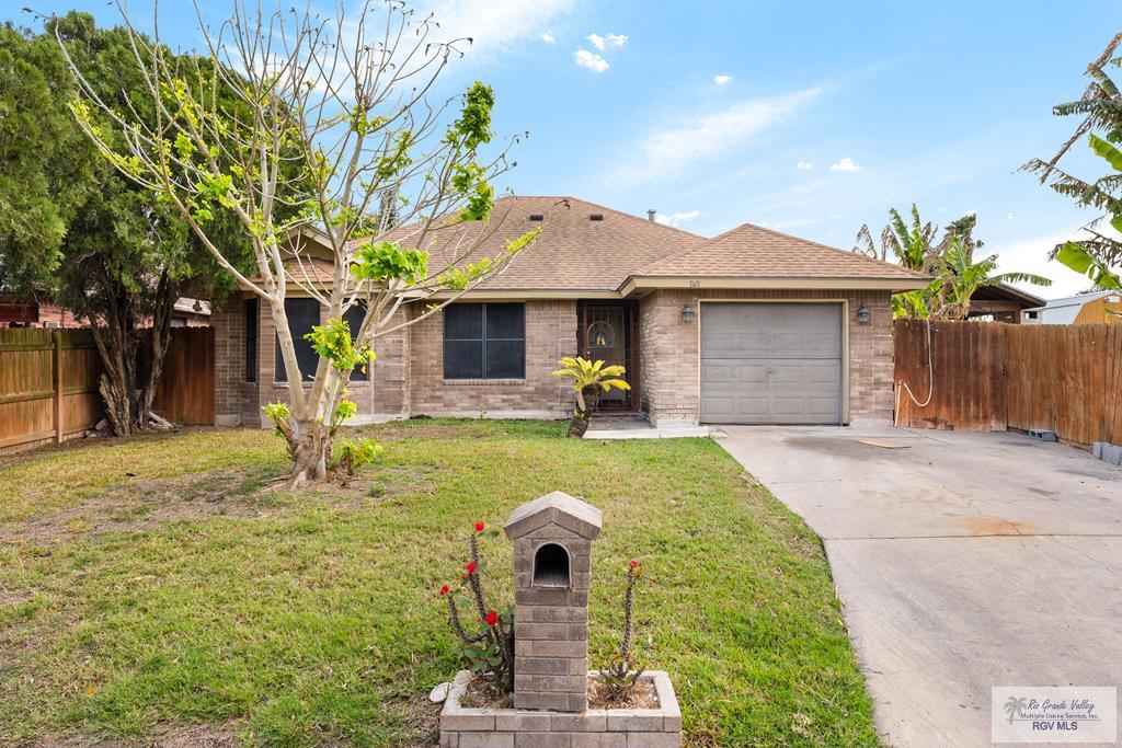 7121 Laguna Madre Dr. — photo