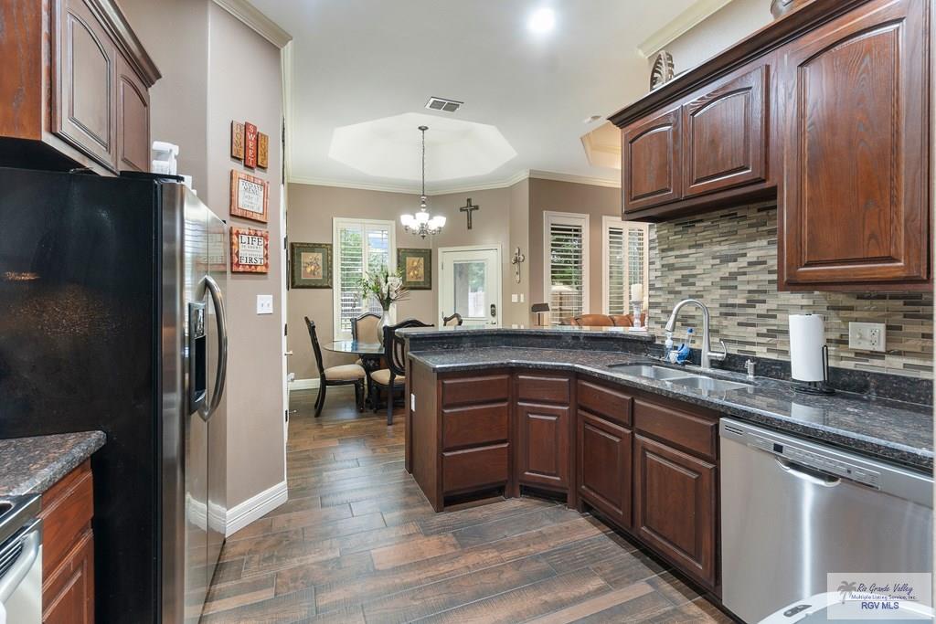 16675 E Barger Court, Harlingen, TX 78552 — photo 2
