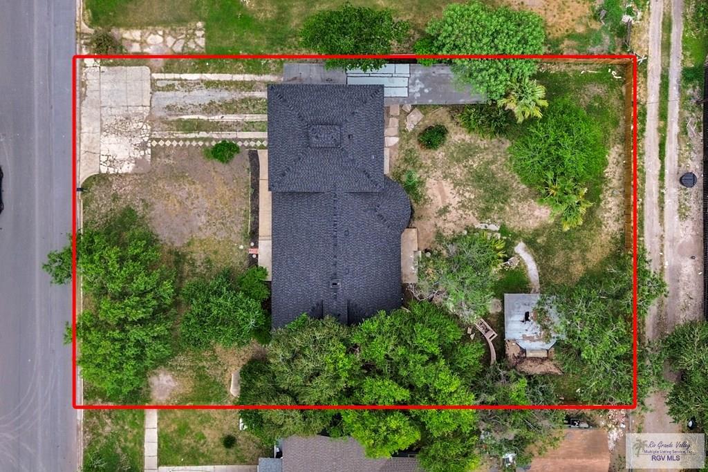 1010 E Pierce Ave. — photo