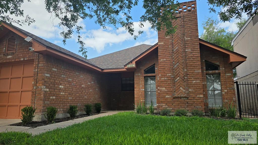 1913 Mourning Dove Cir. — photo