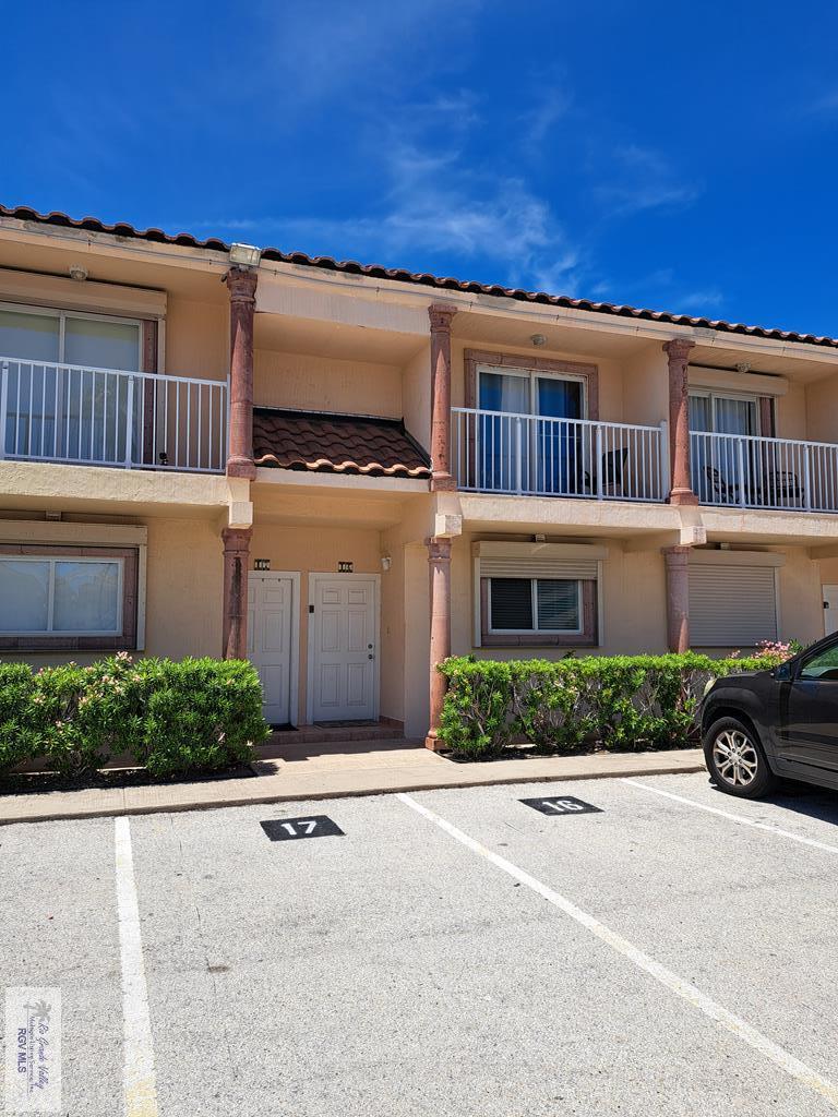 3101 Gulf — photo