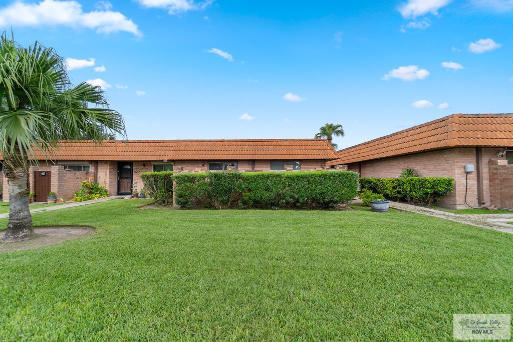 1400 Palm Valley Dr. — photo