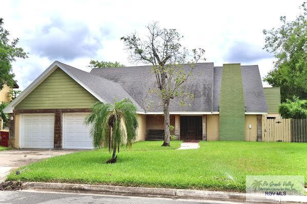 64 Arien Ct. — photo