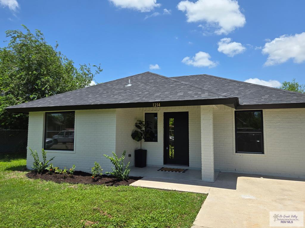 1214 N Sunset Dr. — photo