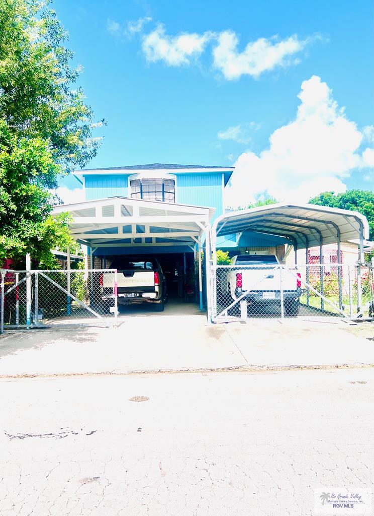 44 San Marcos — photo