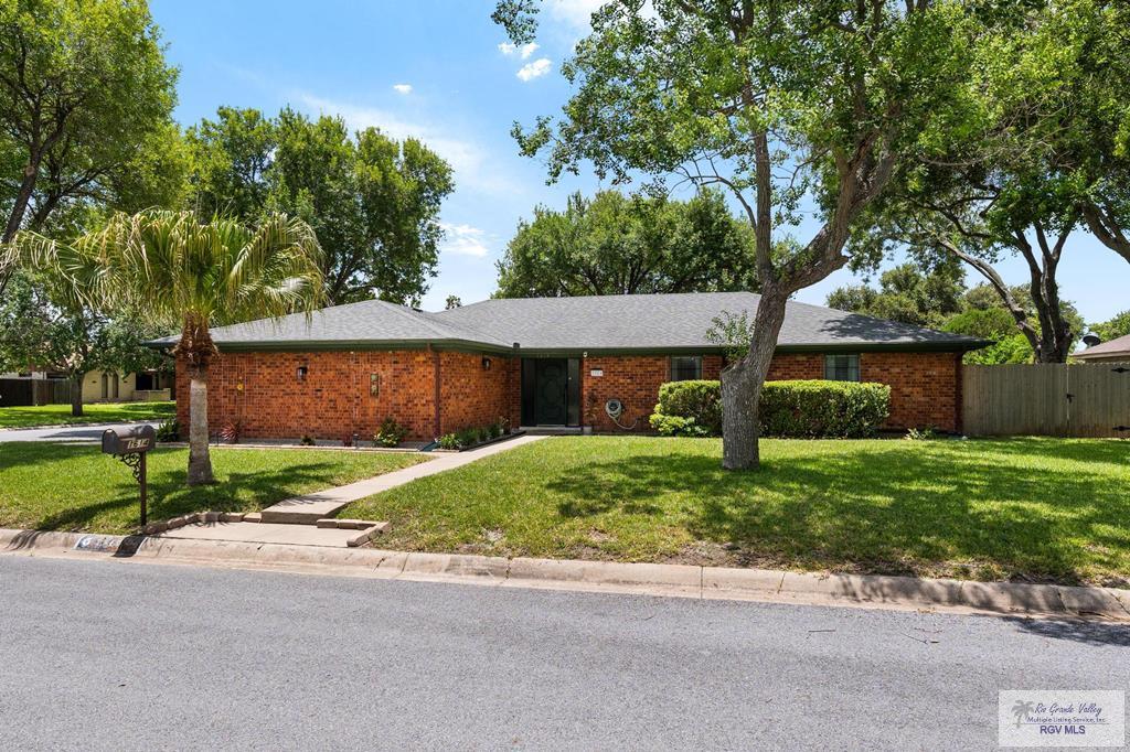 1614 Walnut Ct. — photo