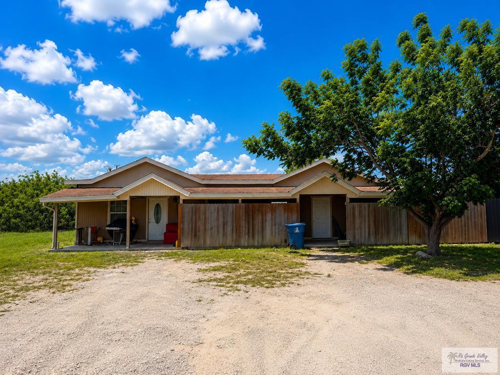 1231 E Expressway 77/83 — photo