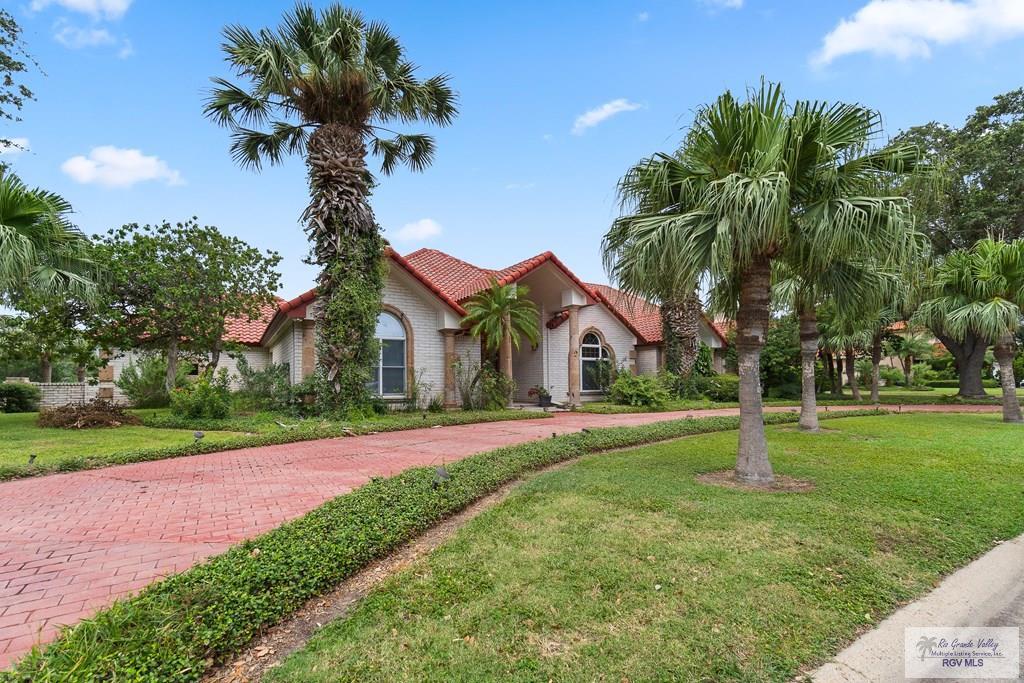 1601 E Palm Valley Dr. — photo