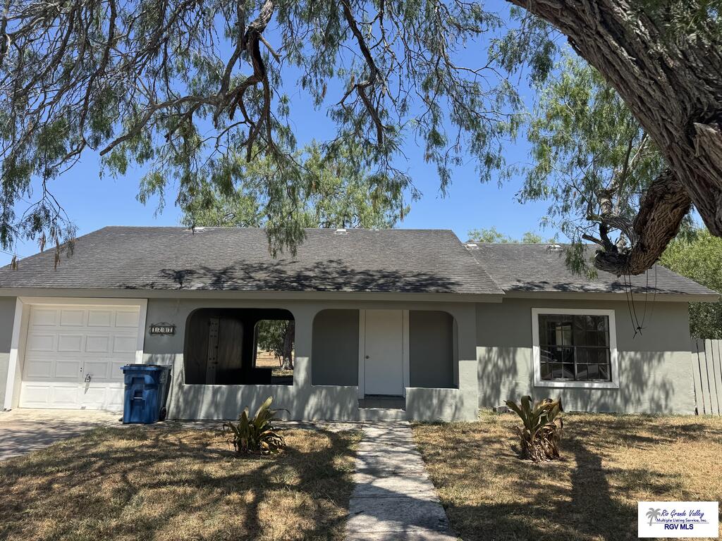 1201 Ben Lora Lane — photo