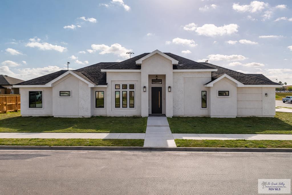4501 River Rock Cir — photo