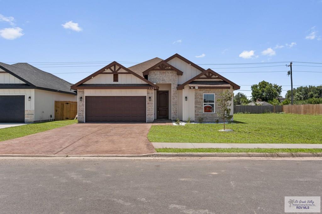 2405 Blue Sky Drive — photo