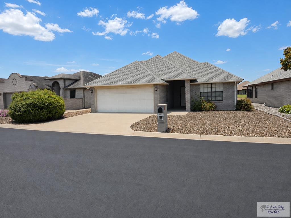 695 Heather Dr. 53 — photo
