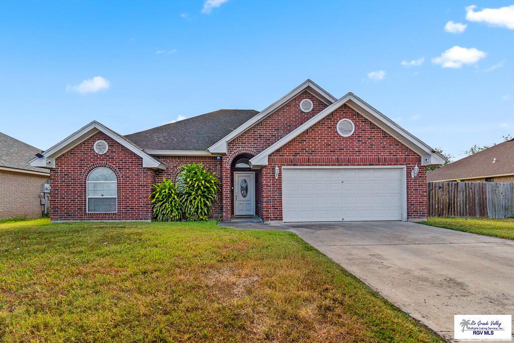 454 Palm Haven Dr. — photo