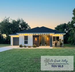 18509 Betty Pl. — photo