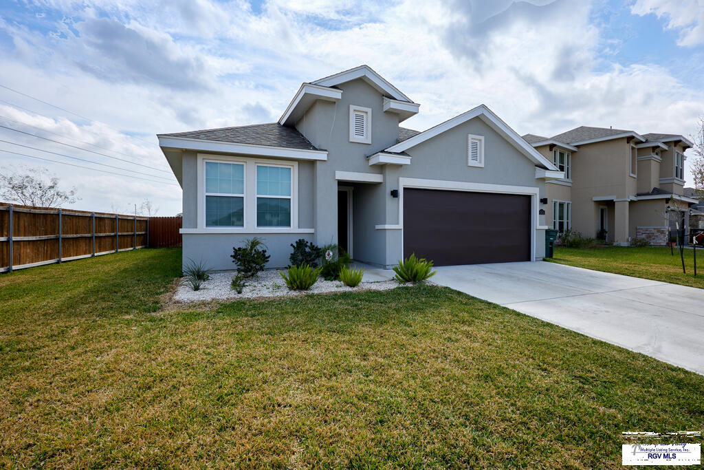2414 Cove Real Drive — photo