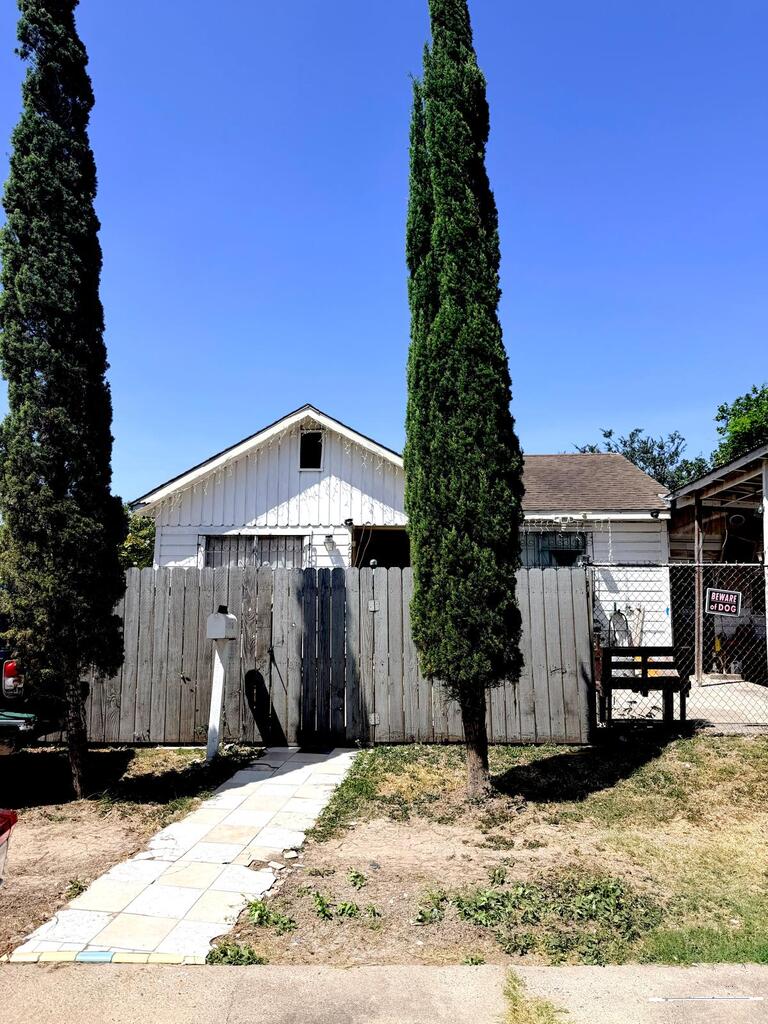 2045 E Harrison St. — photo