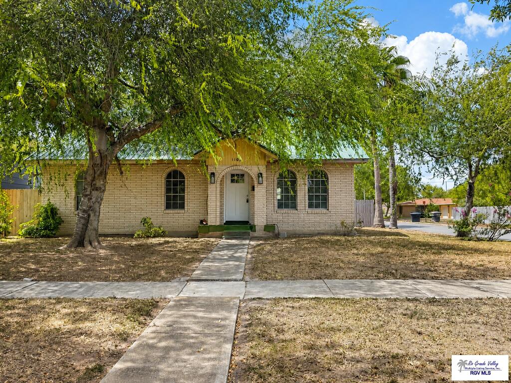 1102 E Monroe Avenue, Harlingen, TX 78552 — photo 3