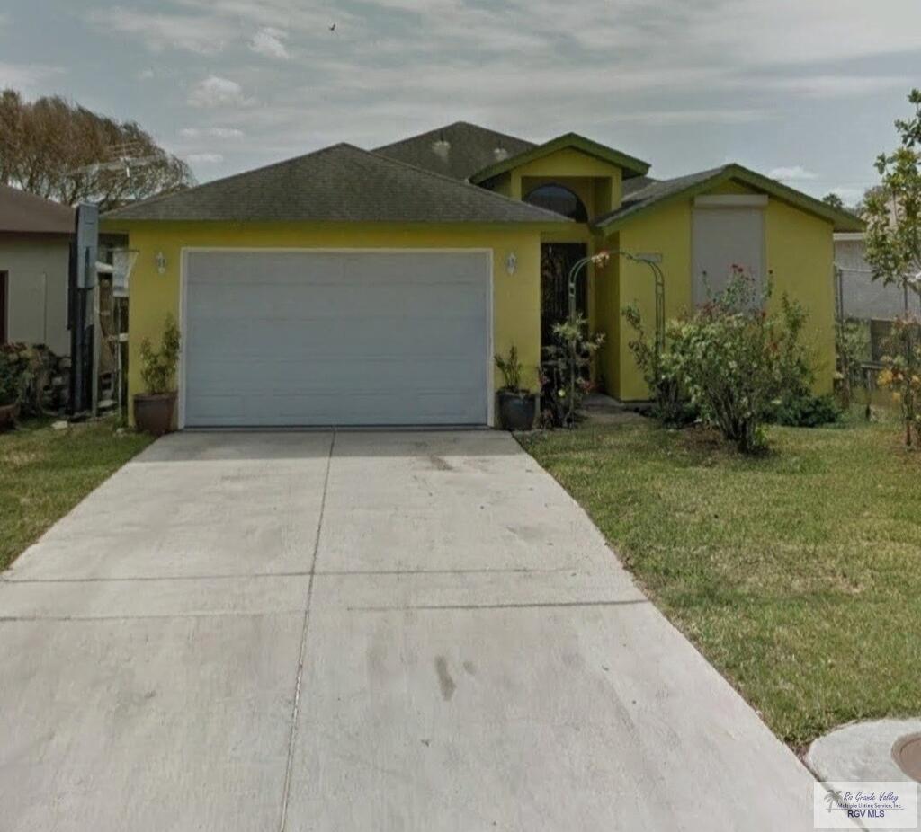 646 St Thomas Dr. — photo