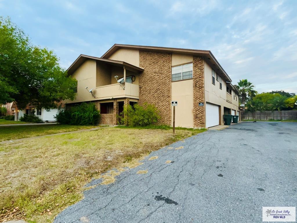2805 Treasure Hills Boulevard 3 — photo