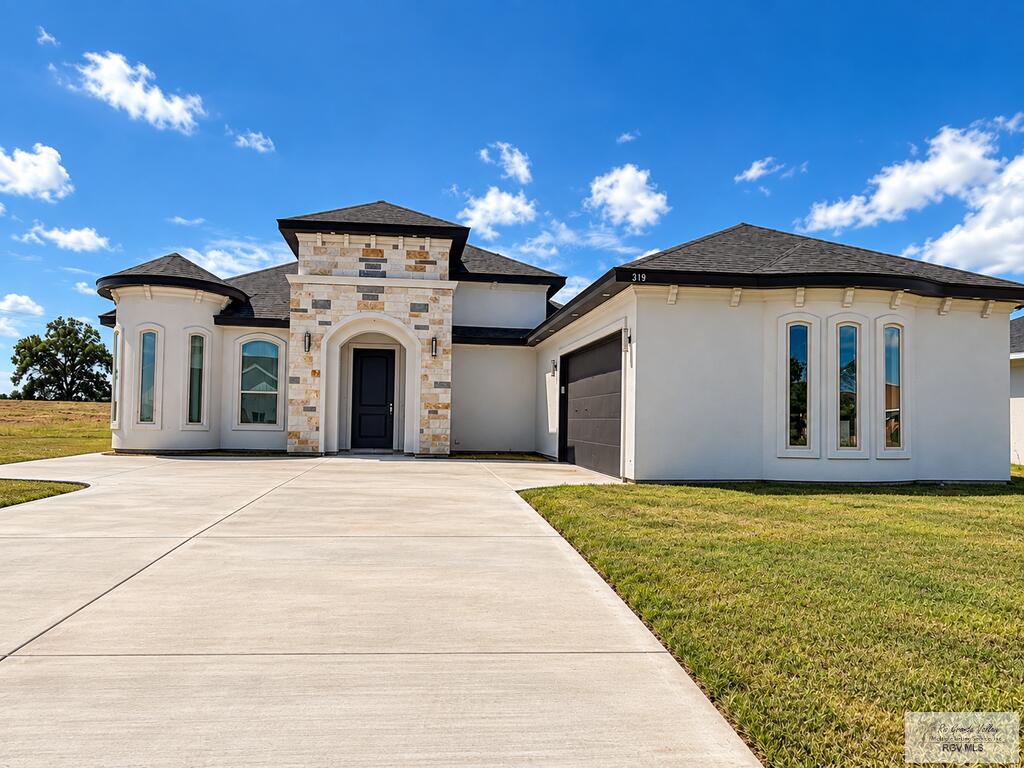 319 Brooks Circle South — photo