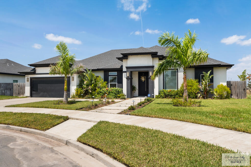 4509 River Rock Circle — photo