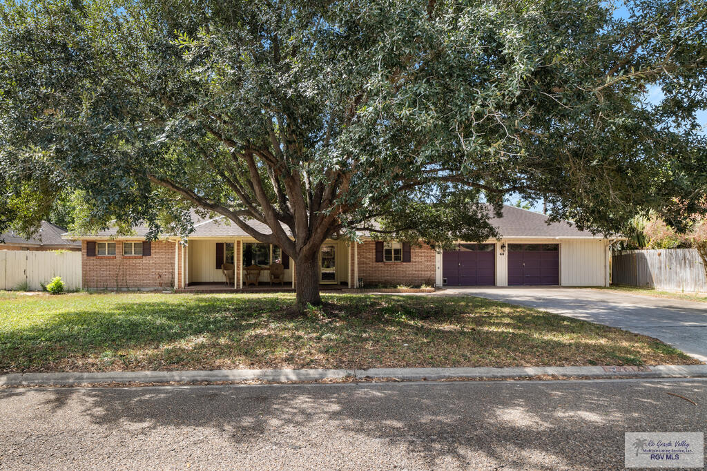 414 Woodland Drive — photo