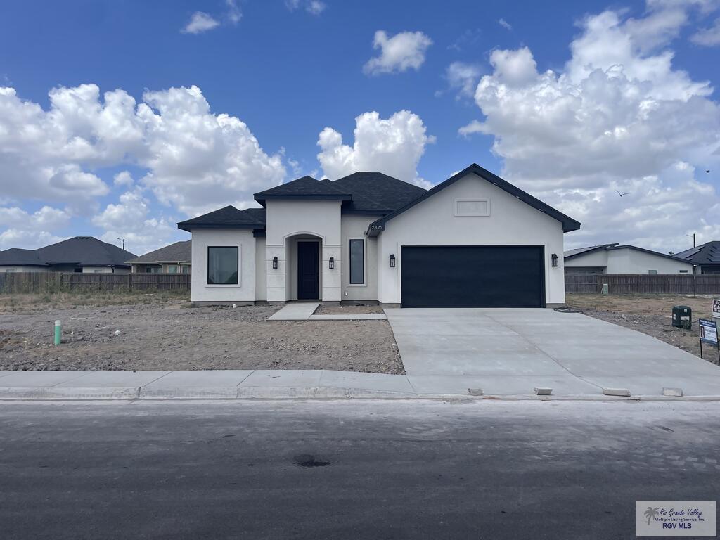 2825 Golden Bear Dr. — photo
