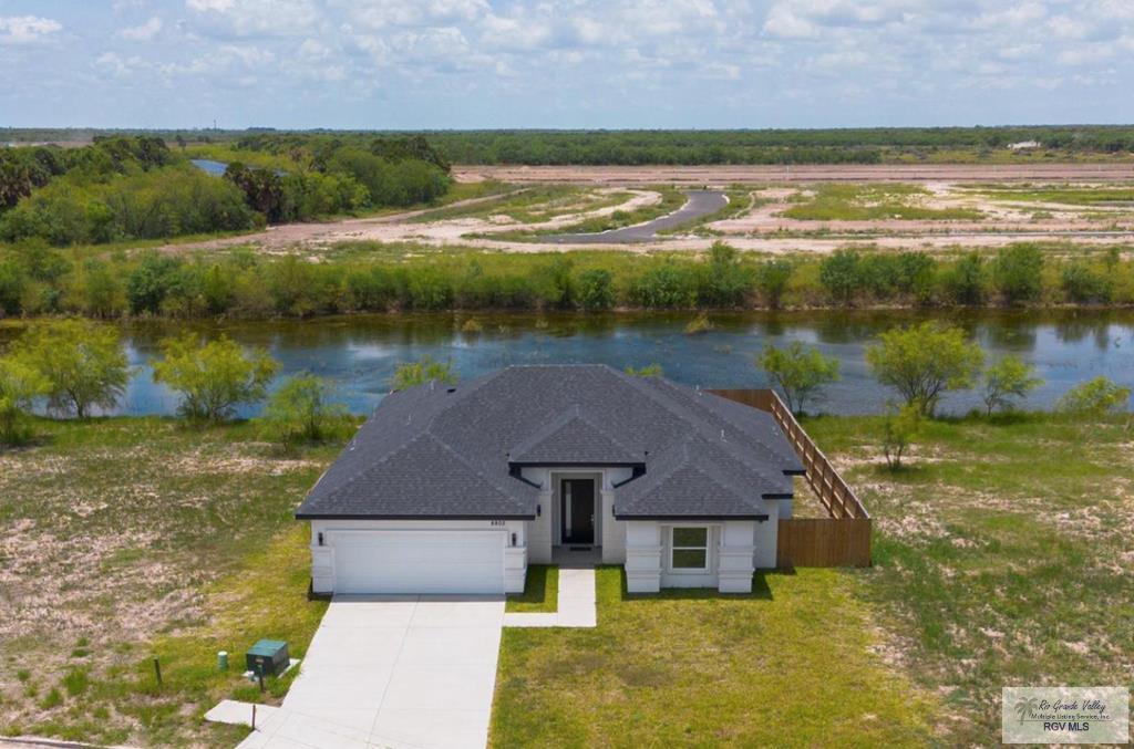 8802 Wentz Lake — photo