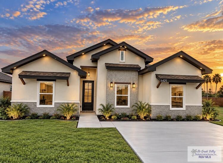 6425 N Dorcas Circle — photo