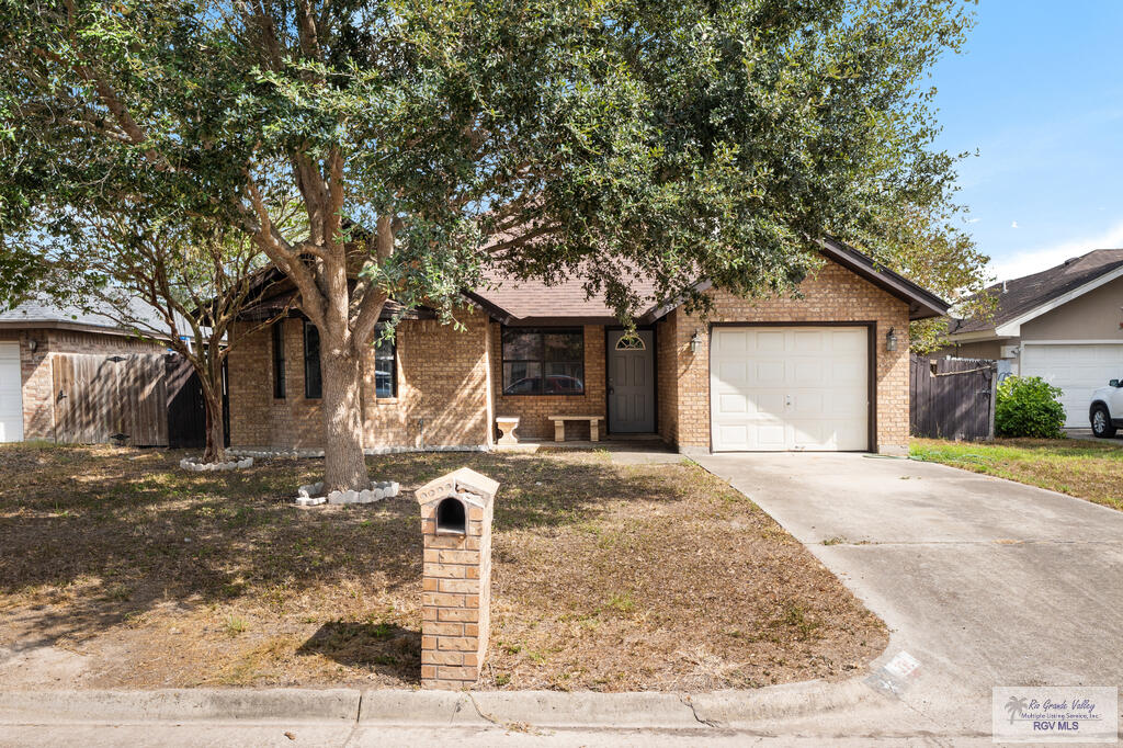 334 Yellow Rose Drive — photo