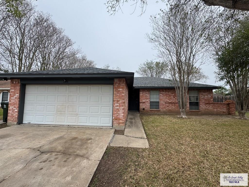 2018 Adrian Drive — photo