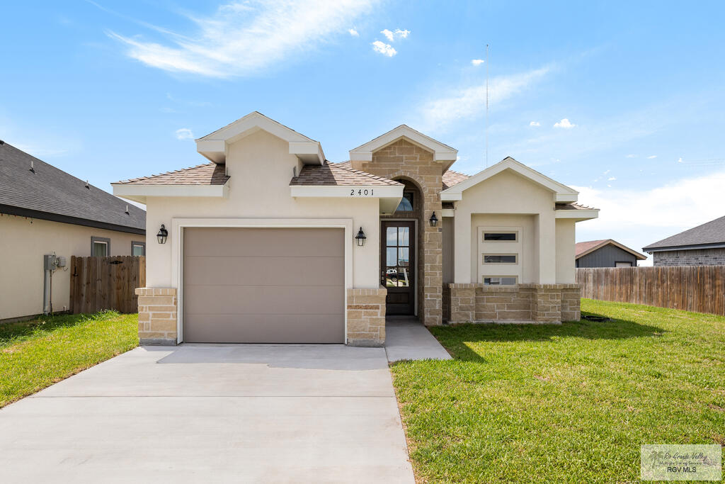 2401 Brown Pelican Lane — photo