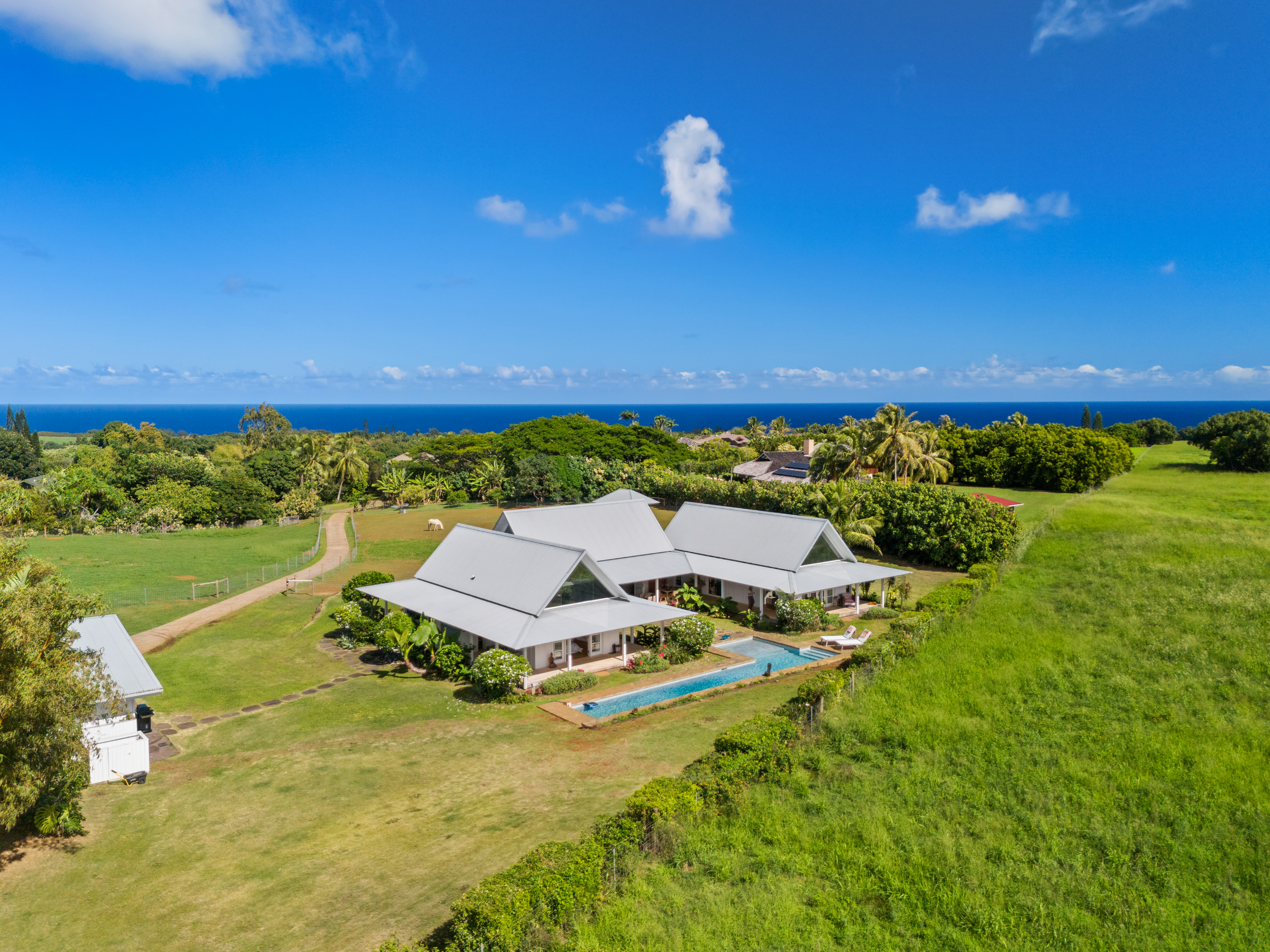 7465-C Koolau Road — photo
