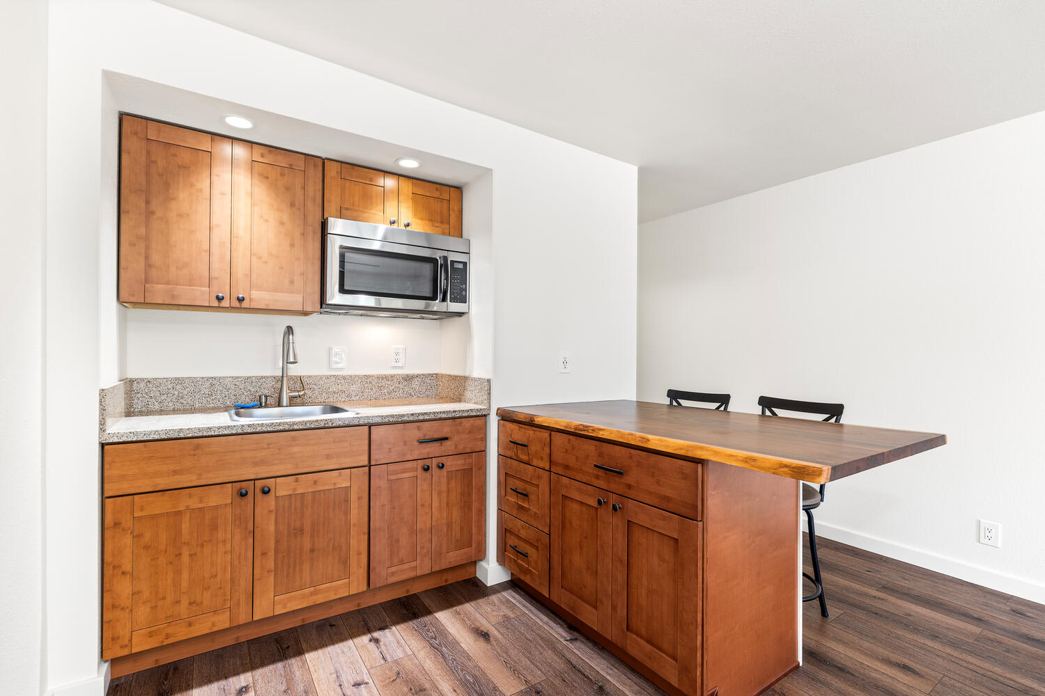 75-5680 Kuakini Highway, #206 — photo