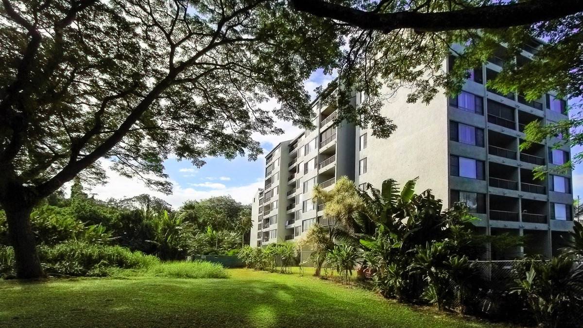 1875 Kalanianaole St, #504 — photo