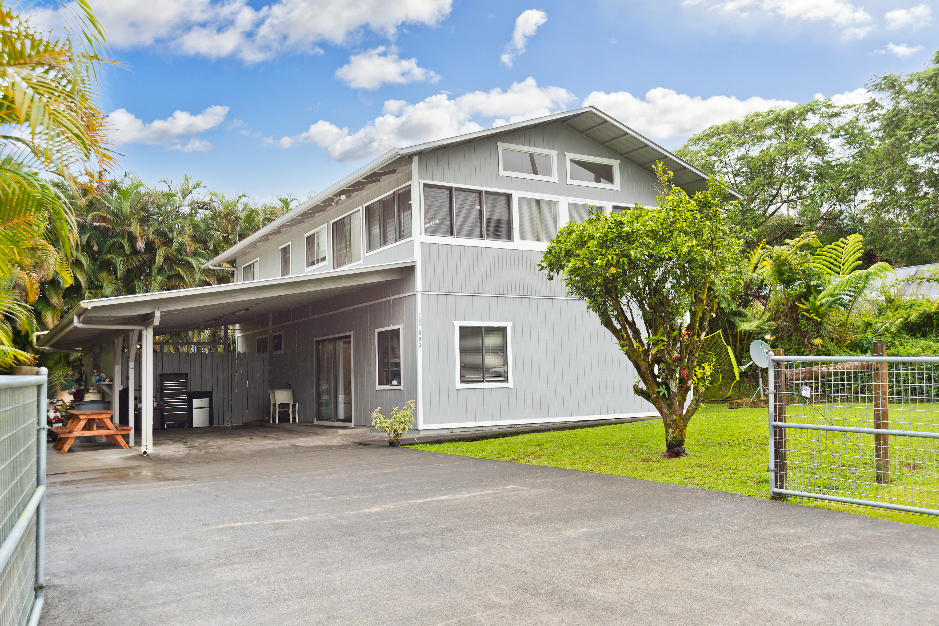 18-7893 Kaniela Rd — photo